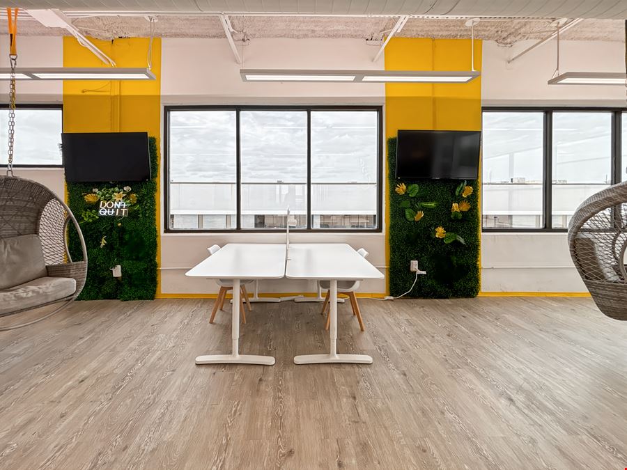 TX, Houston - Kirby Dr