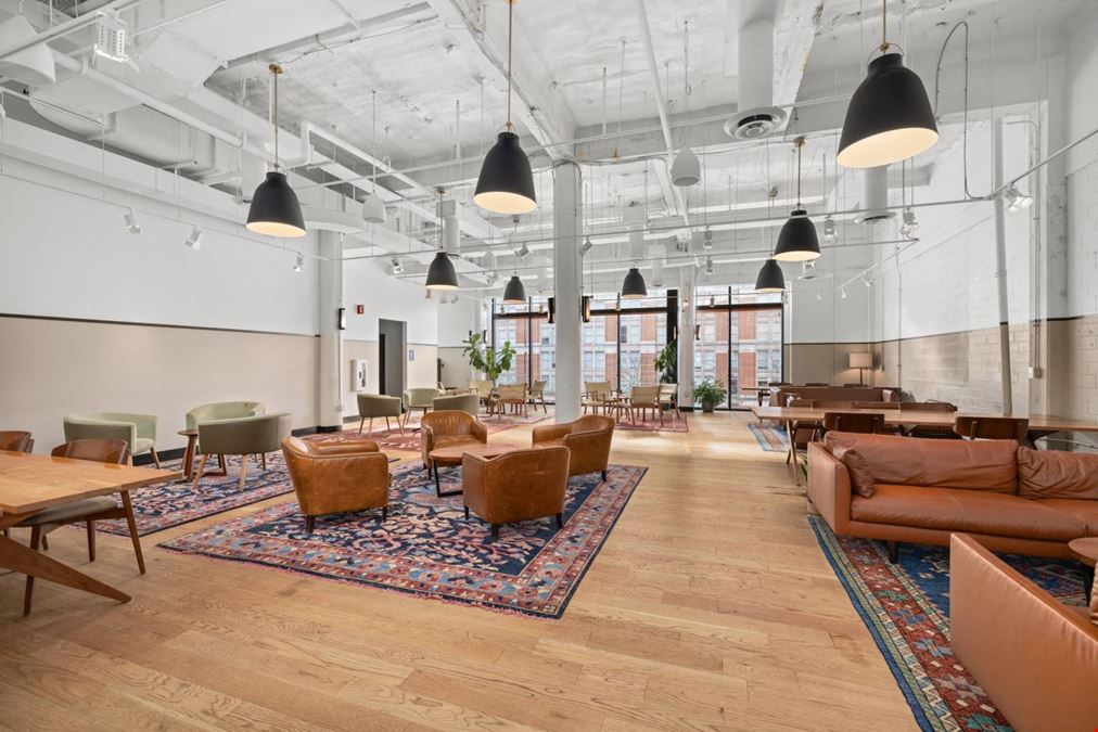 Eaton House @Eaton Hotel