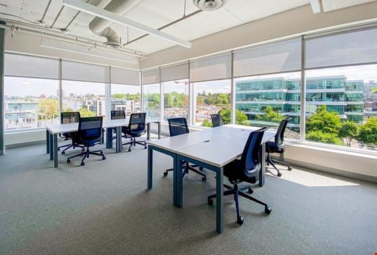 BC, Vancouver - 525 West 8th Avenue