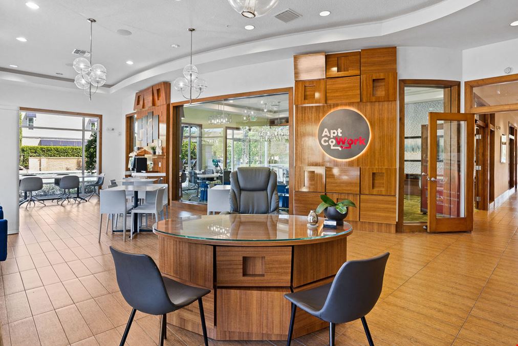 Apt CoWork at The Marq Highland Park