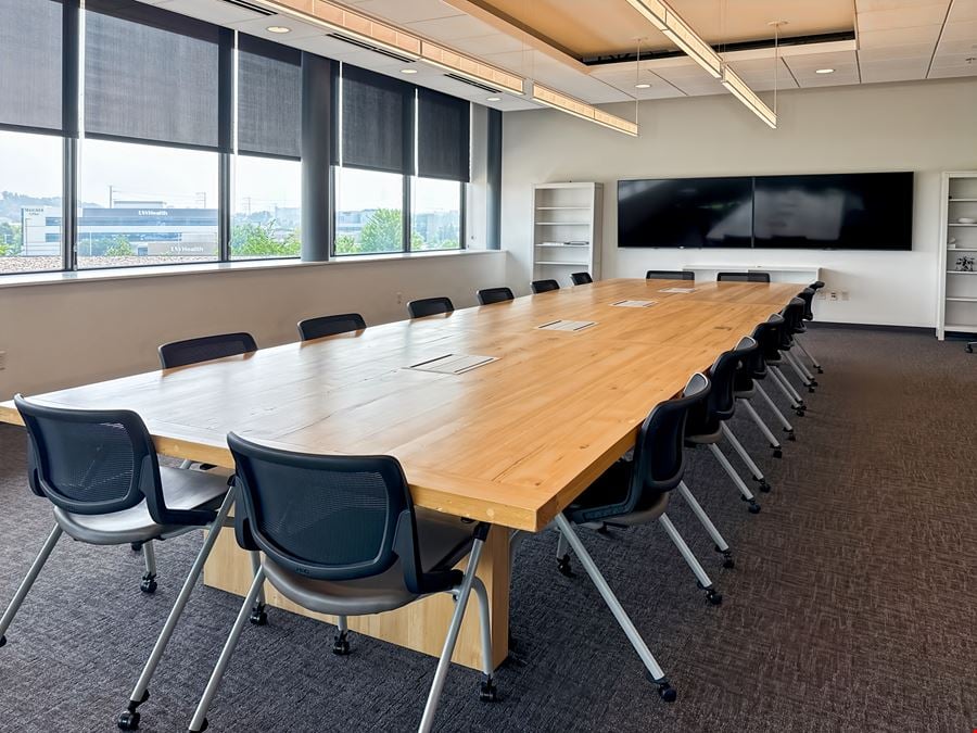 WI, Middleton - Discovery Dr