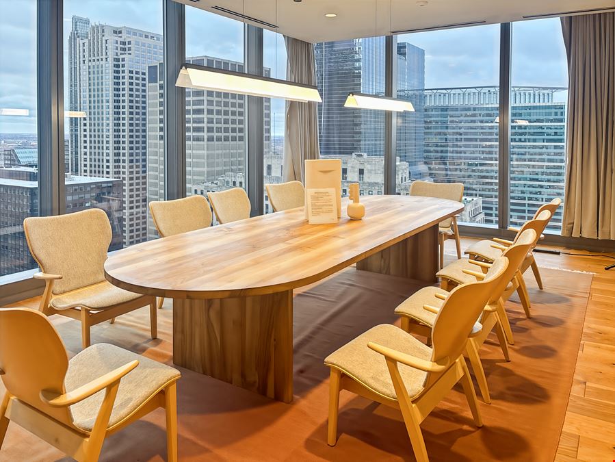 Signature - Chicago – 110 North Wacker Drive