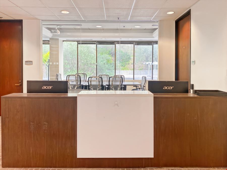 CA, Rolling Hills Estates - Twin Towers