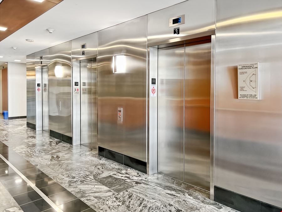 CA, San Diego - One Pacific Heights