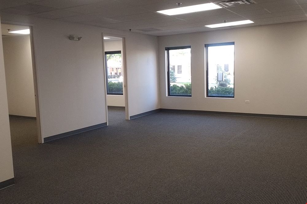 Workstyle Flexible Spaces - 3205-3231 North Wilke Road