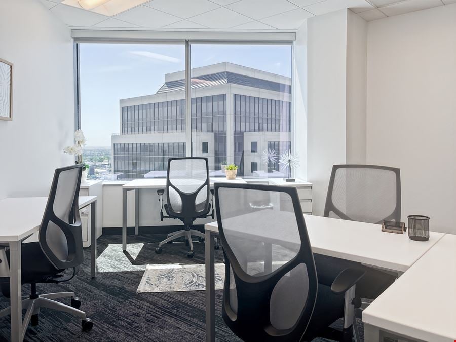 Regus - Sacramento - 500 Capitol Mall