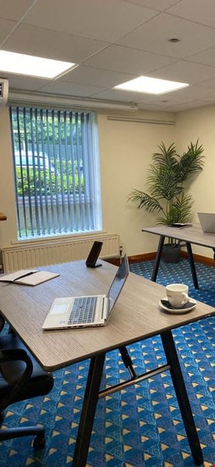 Mercure Cardiff North Hotel