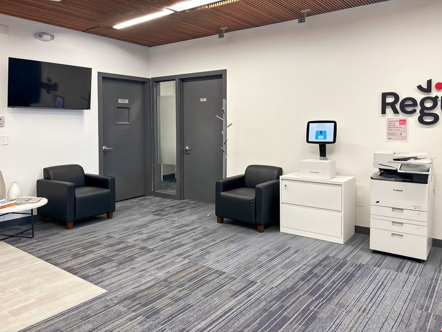 IA, Des Moines - Grand Ave