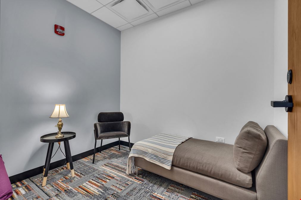 1701 Golf Rd, Tower 3