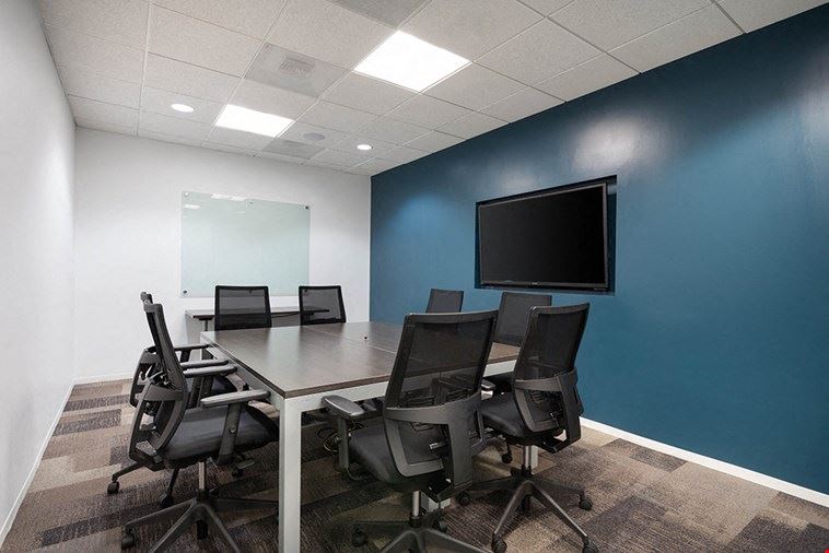 8 Person Meeting Room B - Mission