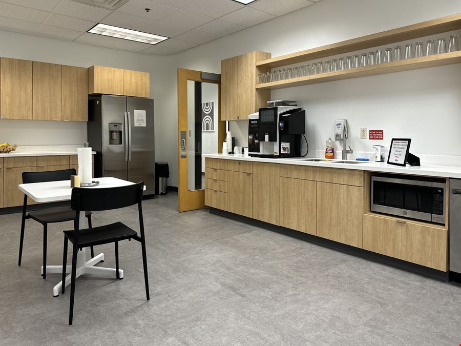 TN, Nashville - 1 Music Circle