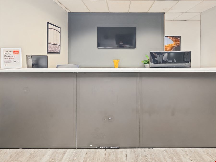 OR, Clackamas - Three Town Center