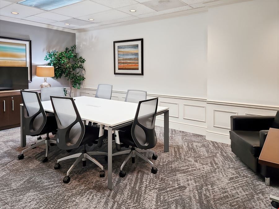 Regus - Chattanooga - Tallan Financial Center