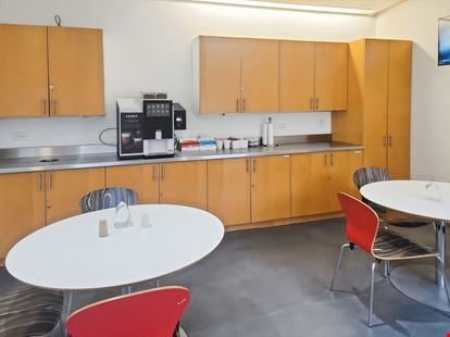 Regus - New York - Lenox Ave