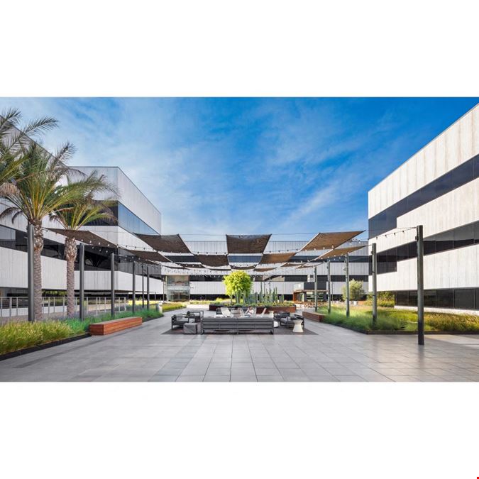 Spaces El Segundo LAX