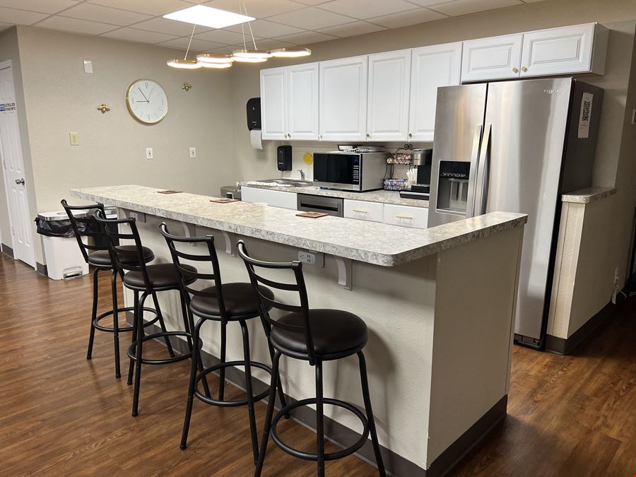 202 Beeline Coworking and Office Space