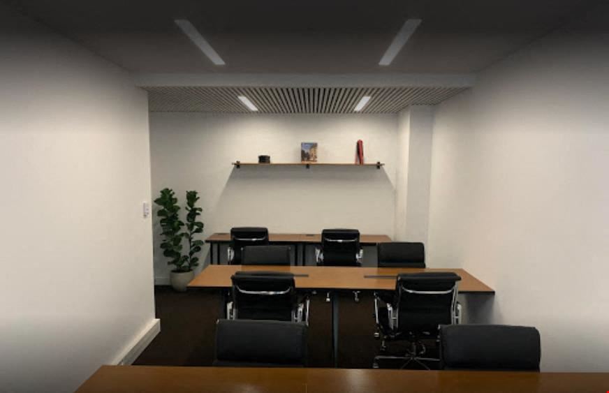 The Bureau - 25 Rue Du 4 Septembre