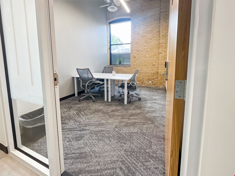 ON, Toronto - Powerhouse St