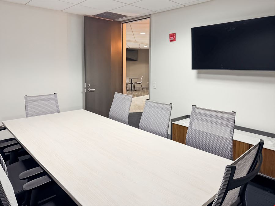Regus - Chicago - 150 N Michigan