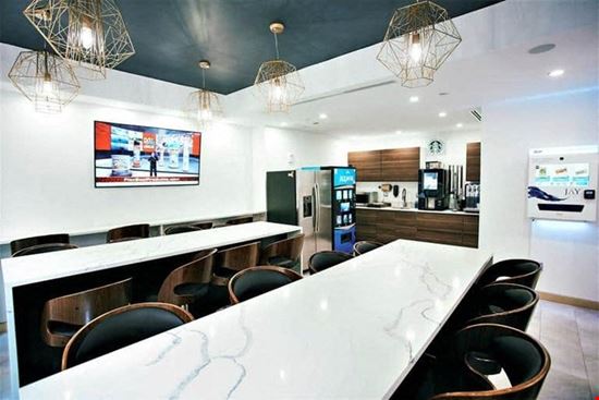 15 West 38th Street