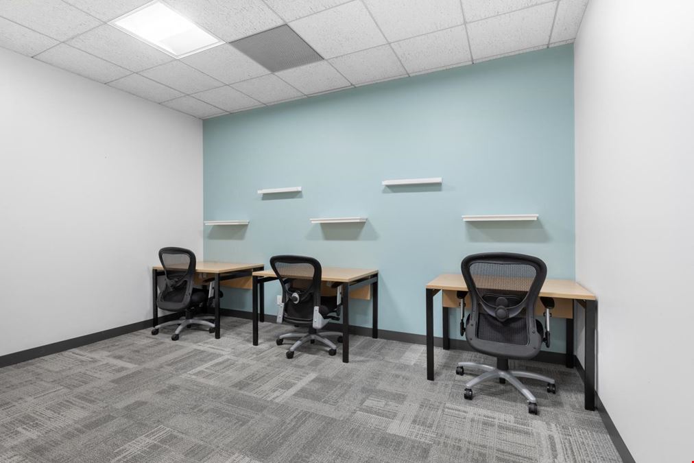 CA, Irvine - 19800 MacArthur Blvd