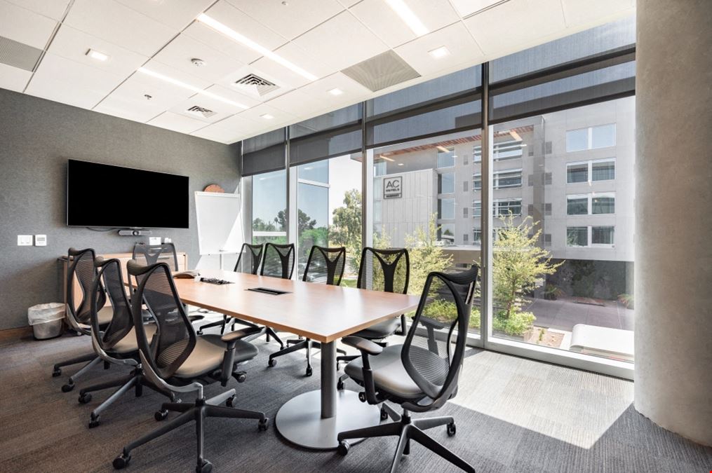 2801 East Camelback Road