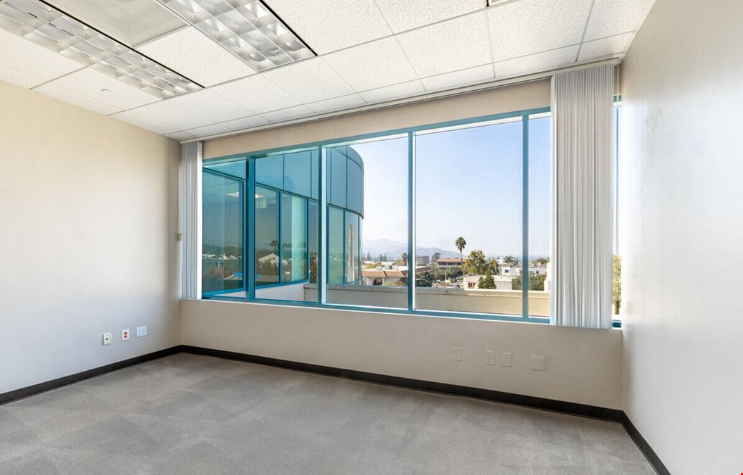 Virtuoso Business Center