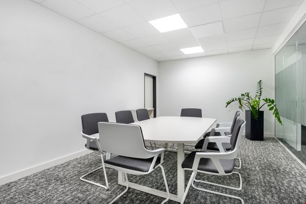 Regus - Uniontown - Corporate Woods Parkway