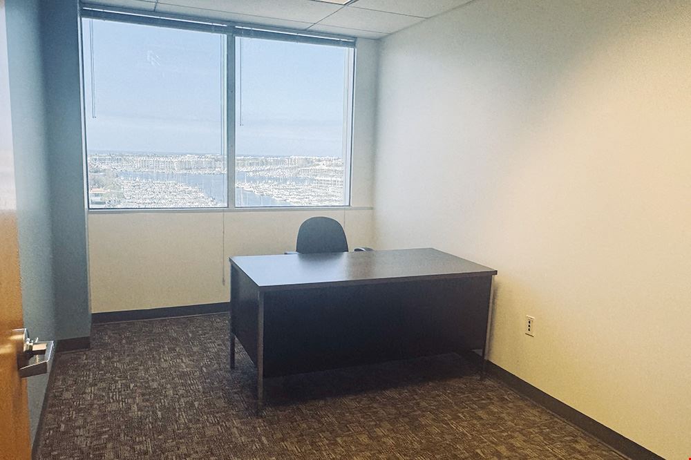 Workstyle Flexible Spaces - 4676 Admiralty Way