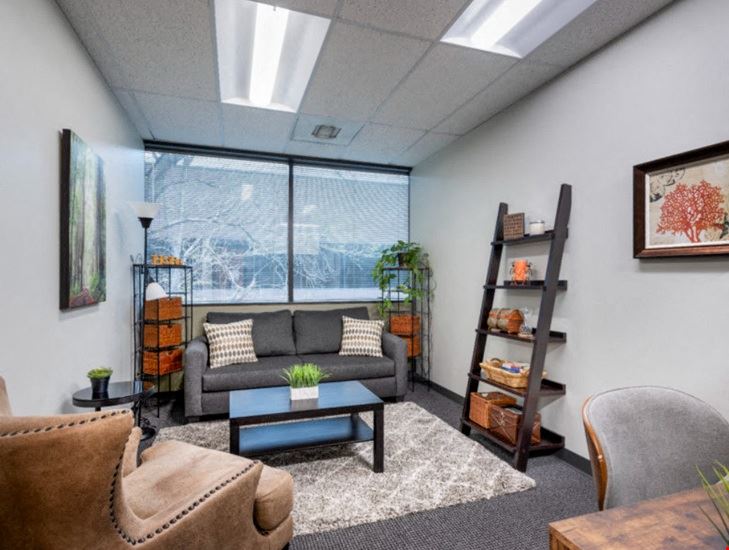 2101 South Blackhawk Street