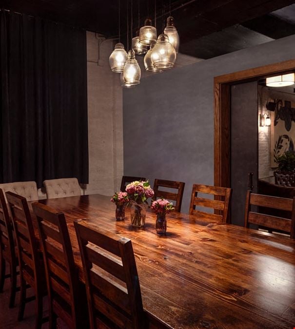 Dining / Conference Room