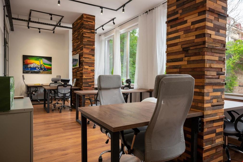 Networking Premium Coworking Space - Networking Premium Working Space - Rakovska HQ