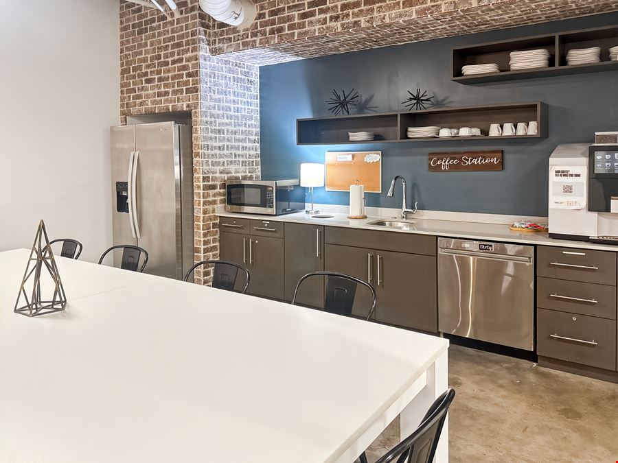 FL, St. Petersburg - First Central Tower