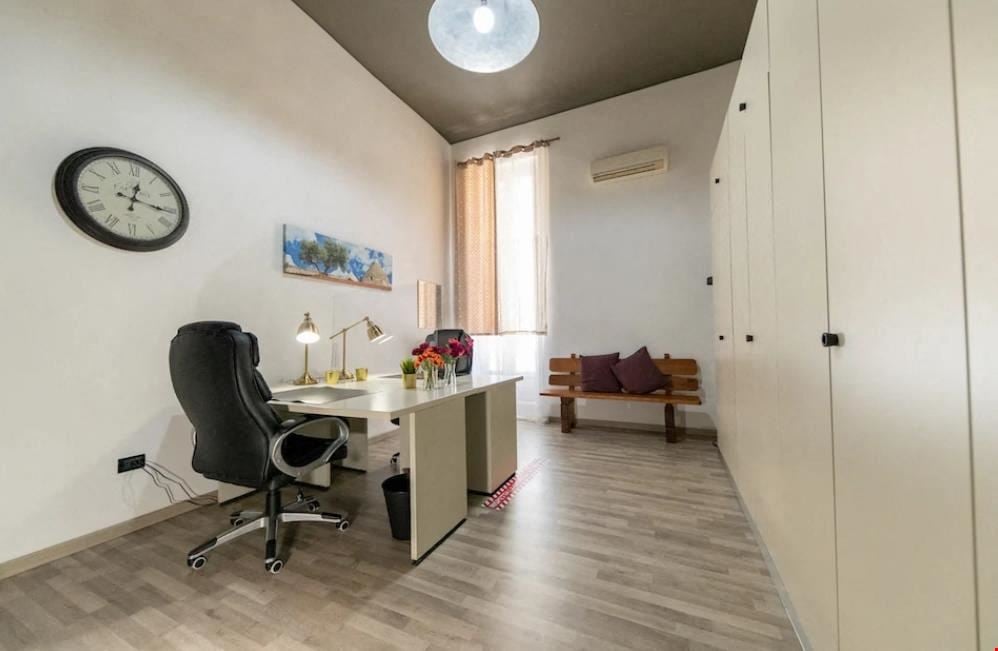 Mullum Business Center - Bari
