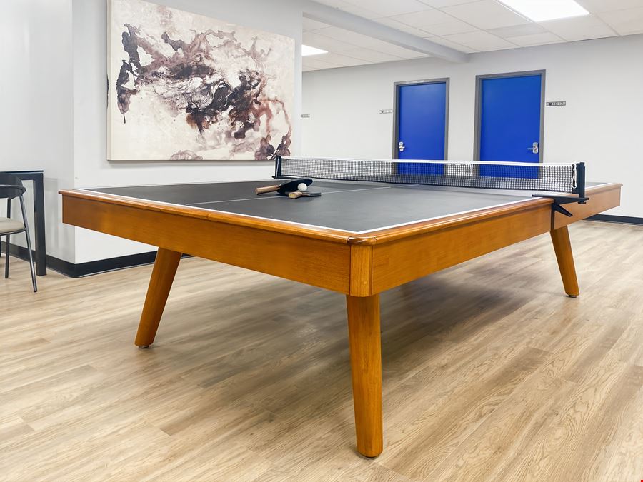 NC, Winston-Salem - W Third St