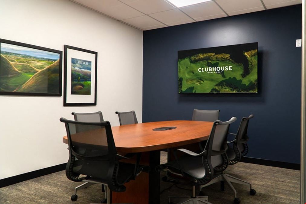 6-8 Person Huddle Room - Lahinch