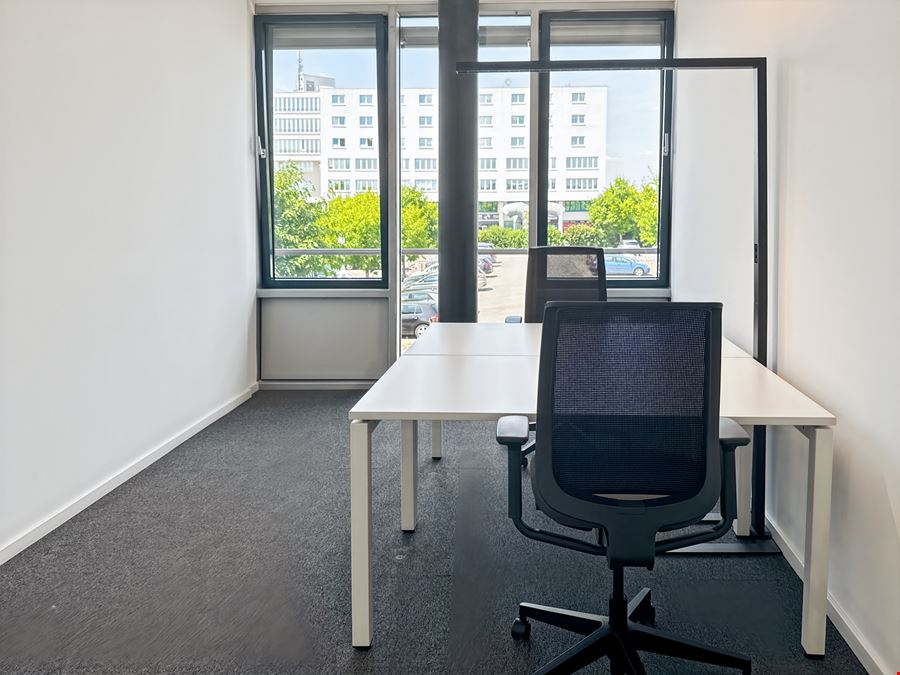 Regus - Carl-Benz-Straße