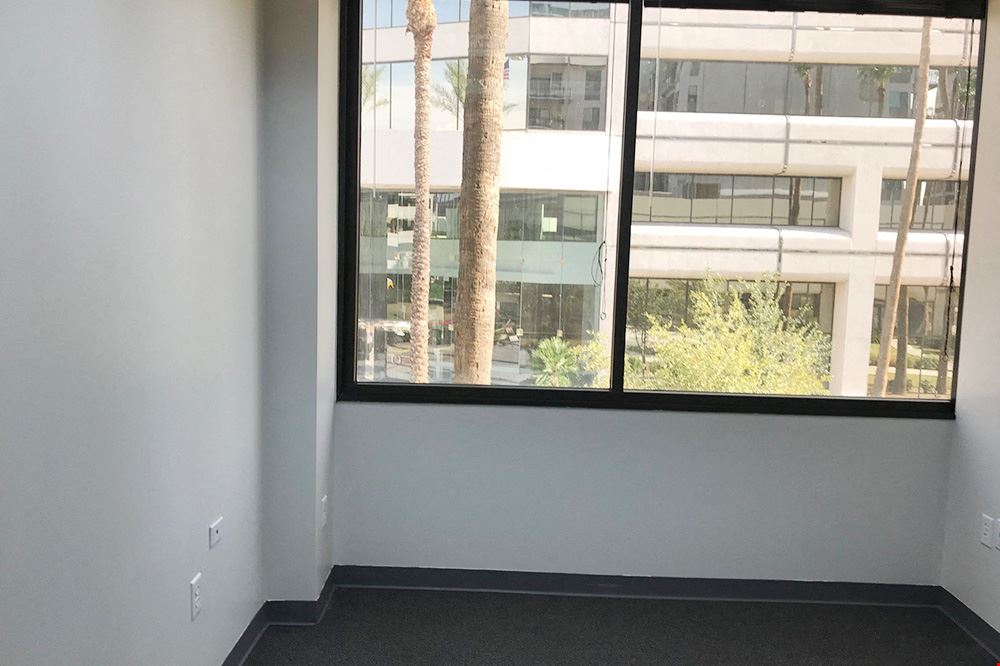 3101-3111 N Central Avenue