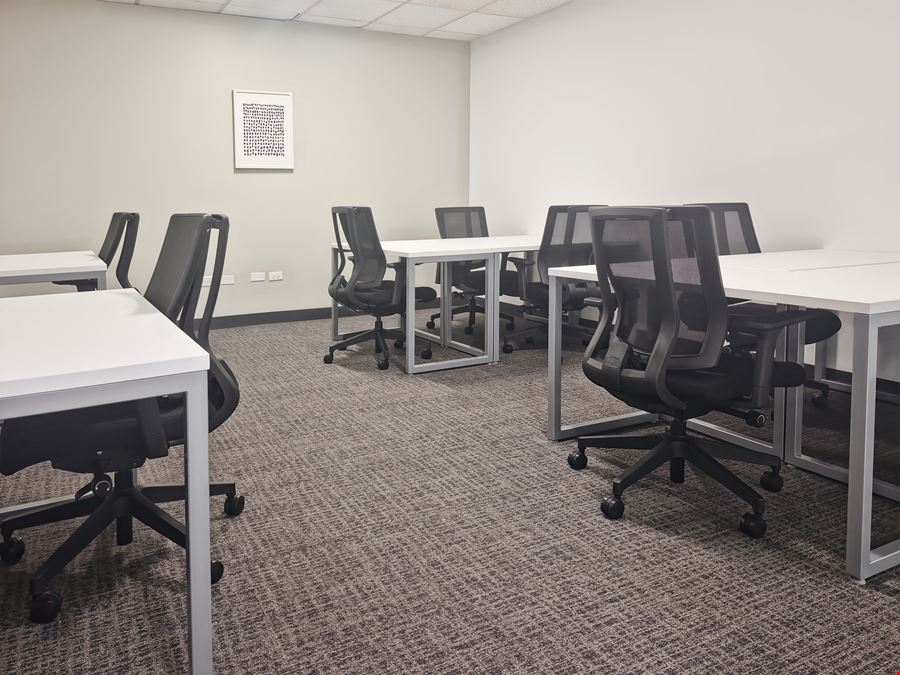 Regus - Denver - E Mississippi Ave