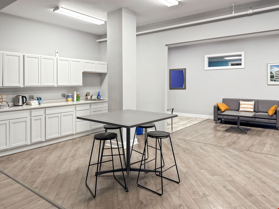 HQ - Moncton - Saint George St