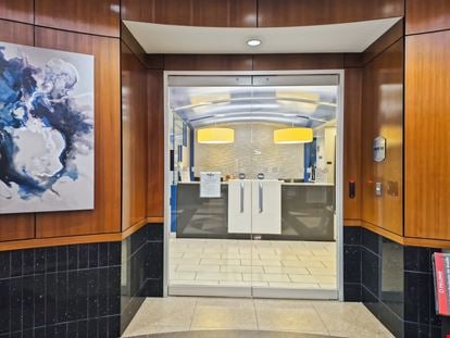Regus - Louisville - Ormsby III Forest Green