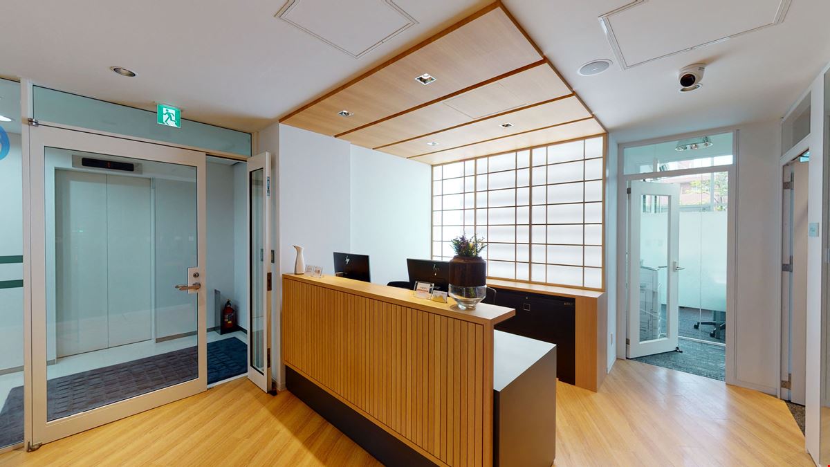 Compass Offices - Ichigo Ebisu Green Glass Building