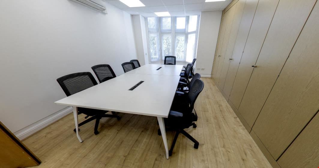 Halkin - 15 Hanover Square