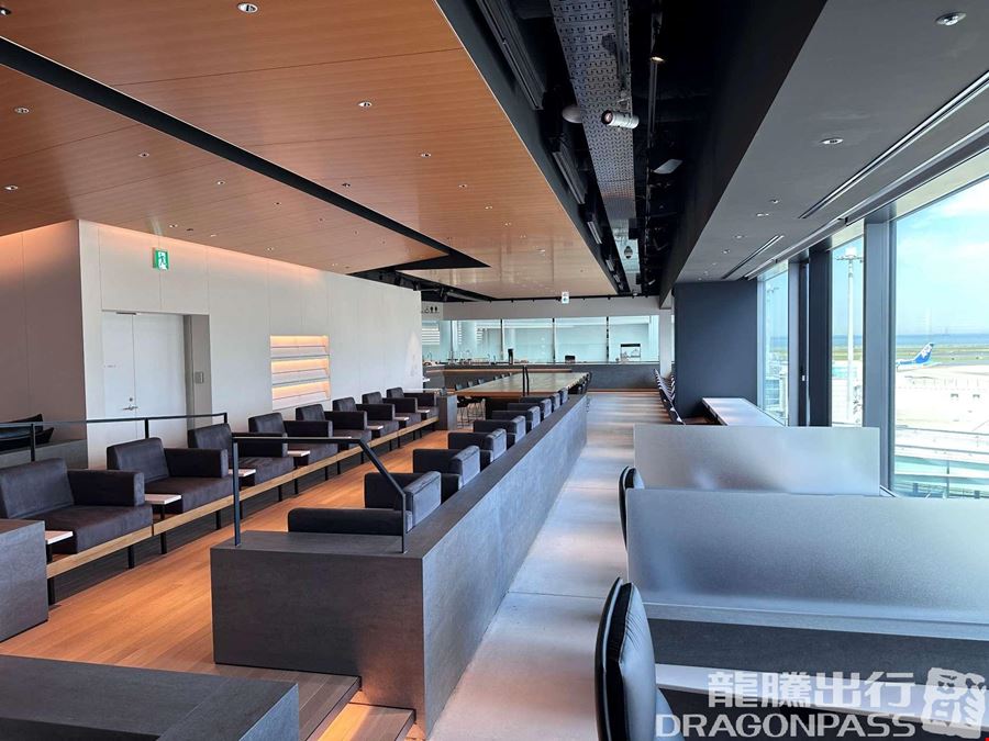 Power Lounge Premium Tokyo International (Haneda) Airport Terminal 2