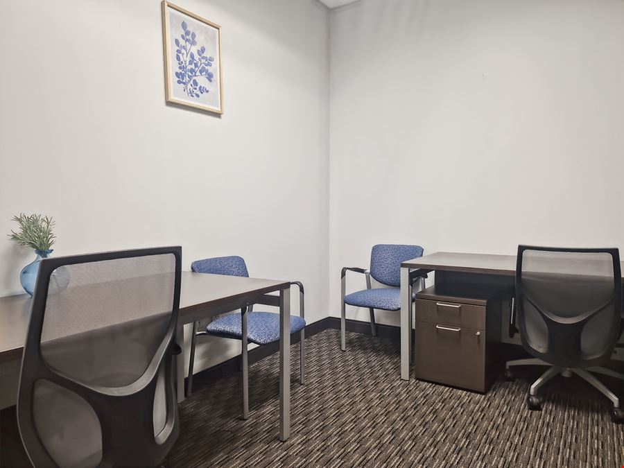 Regus - Louisville - Ormsby III Forest Green