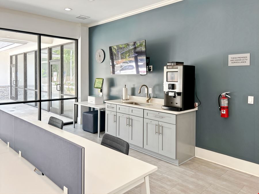 FL, Jacksonville - Fortune Pky