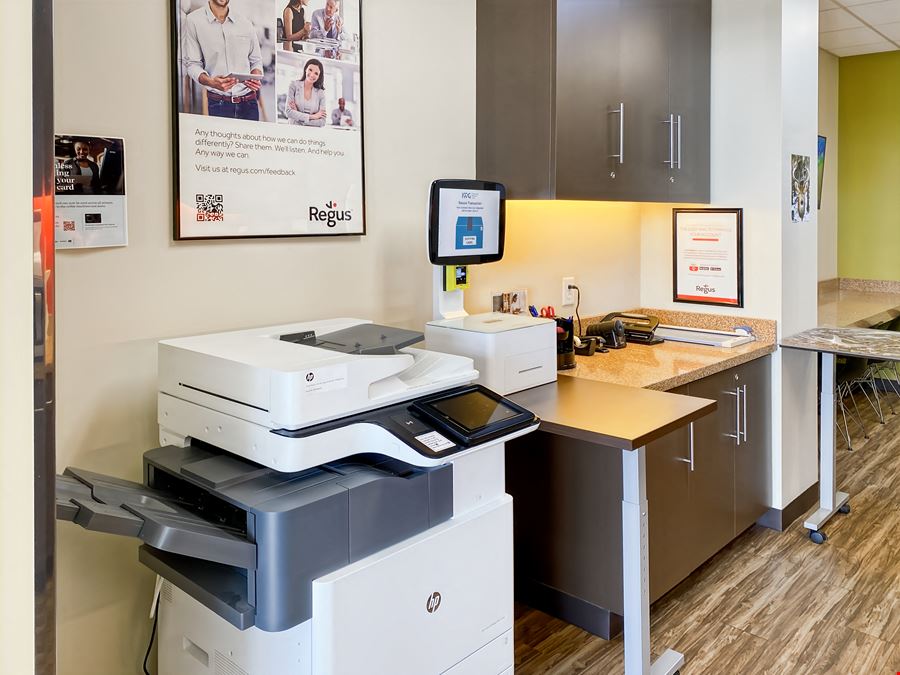 Winston-Salem - St. George Square