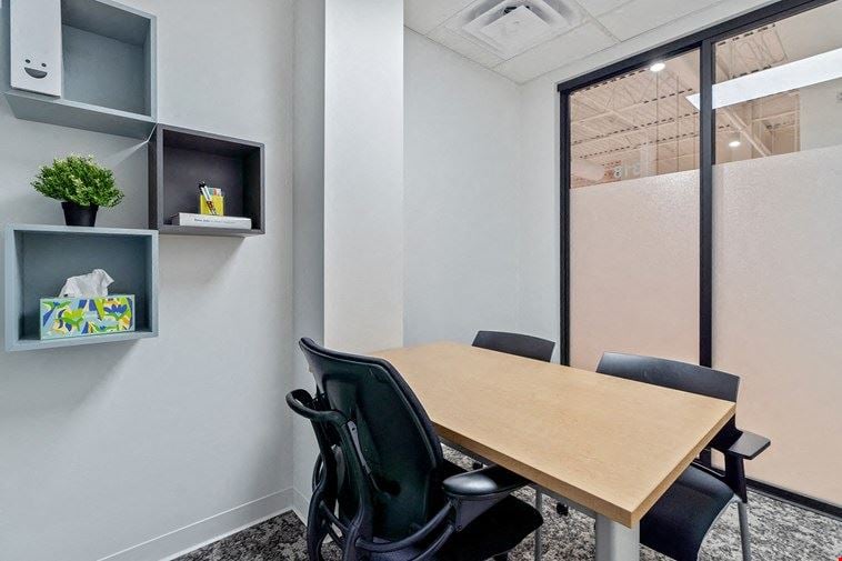 Day Office 318