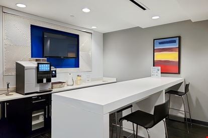 Regus - Two Logan