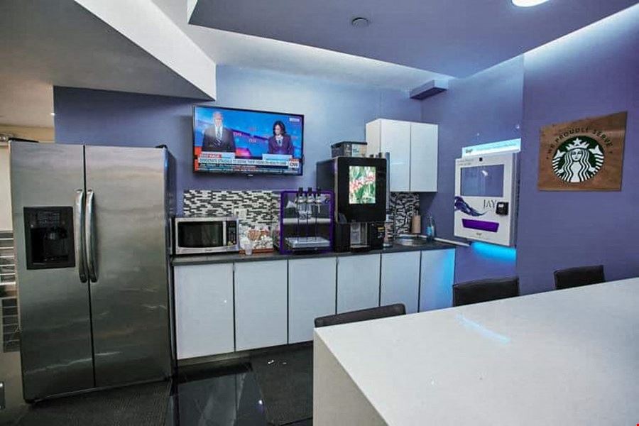 Jay Suites Bryant Park